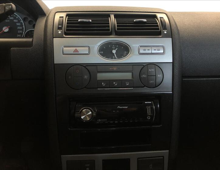Ford Mondeo 16