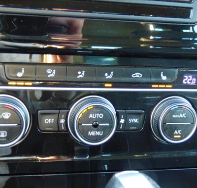 Volkswagen Golf 53
