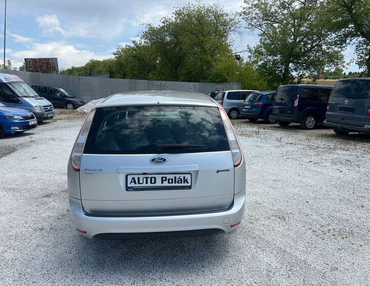 Ford Focus 12