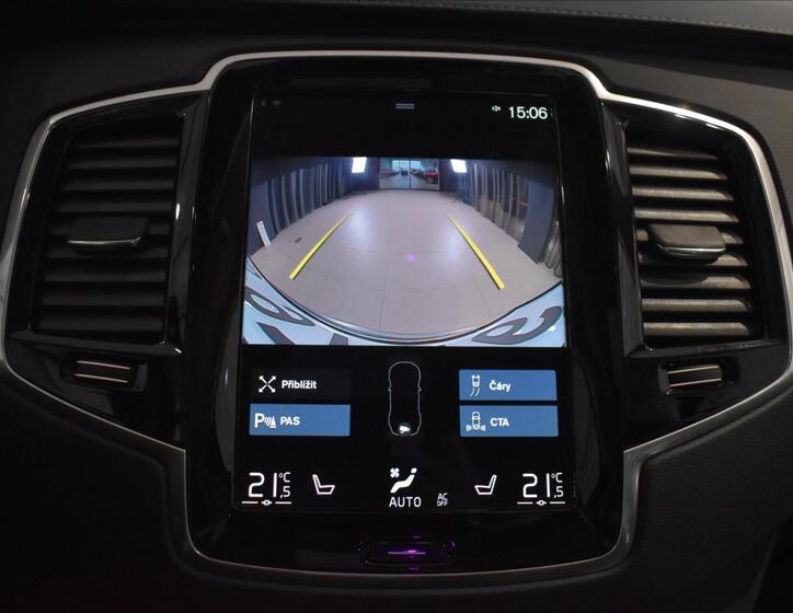 Volvo XC90 21