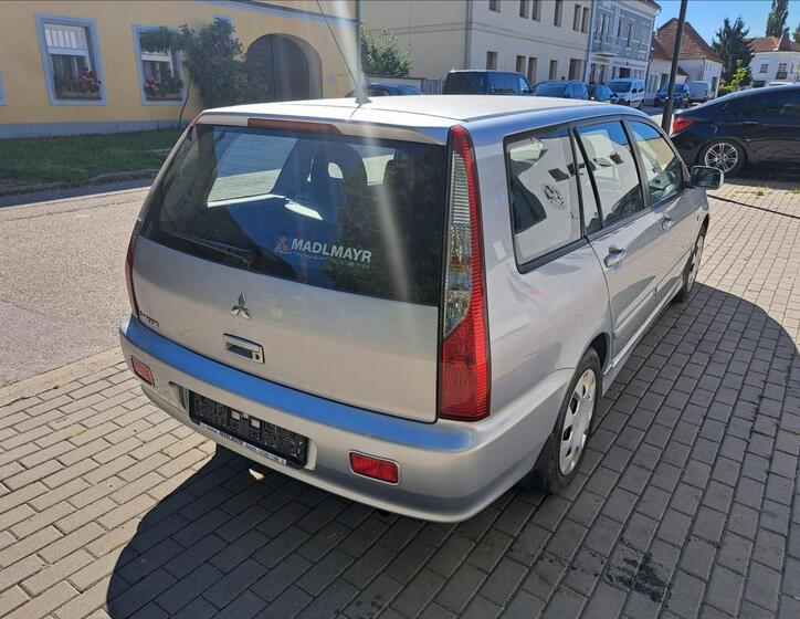 Mitsubishi Lancer 9