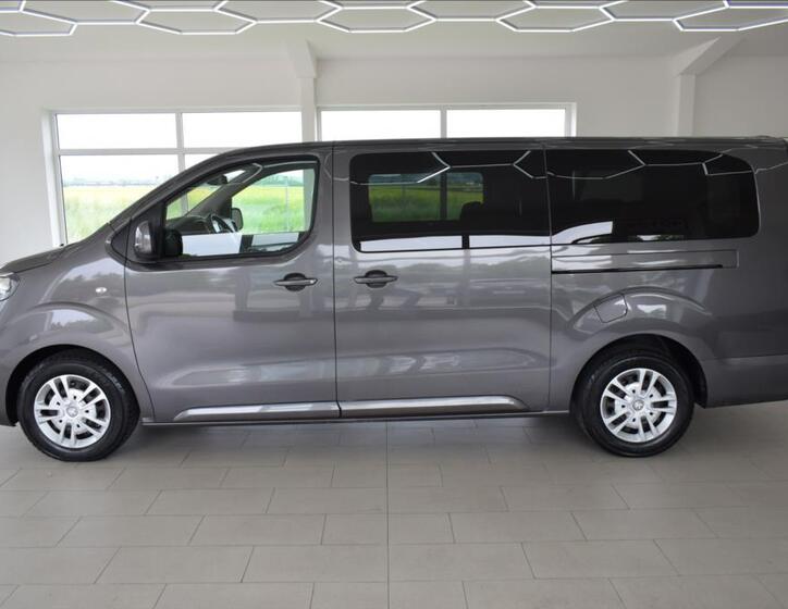 Peugeot Traveller 5