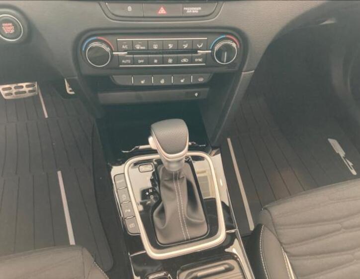 KIA ProCeed 6