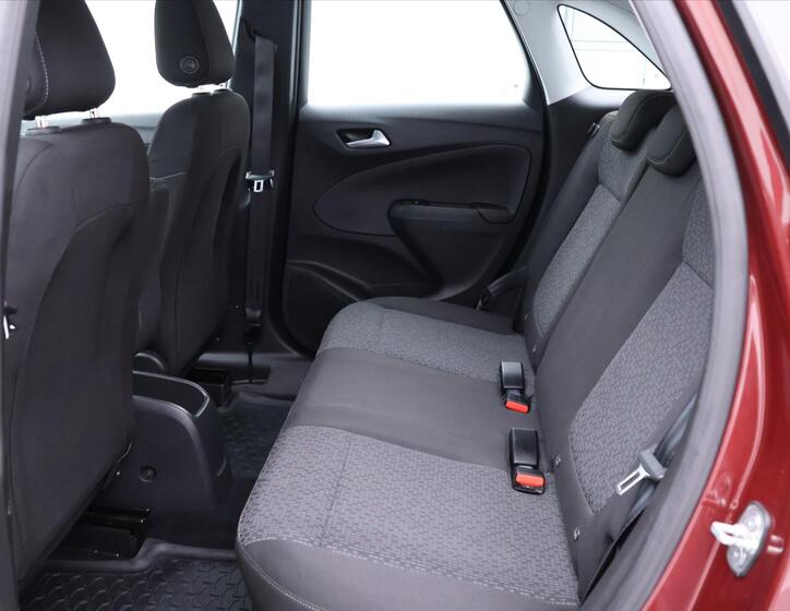 Opel Crossland X 13