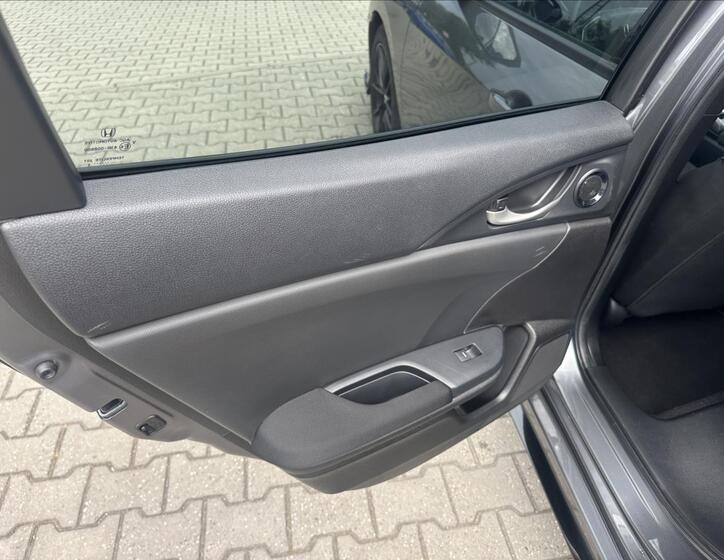 Honda Civic 24