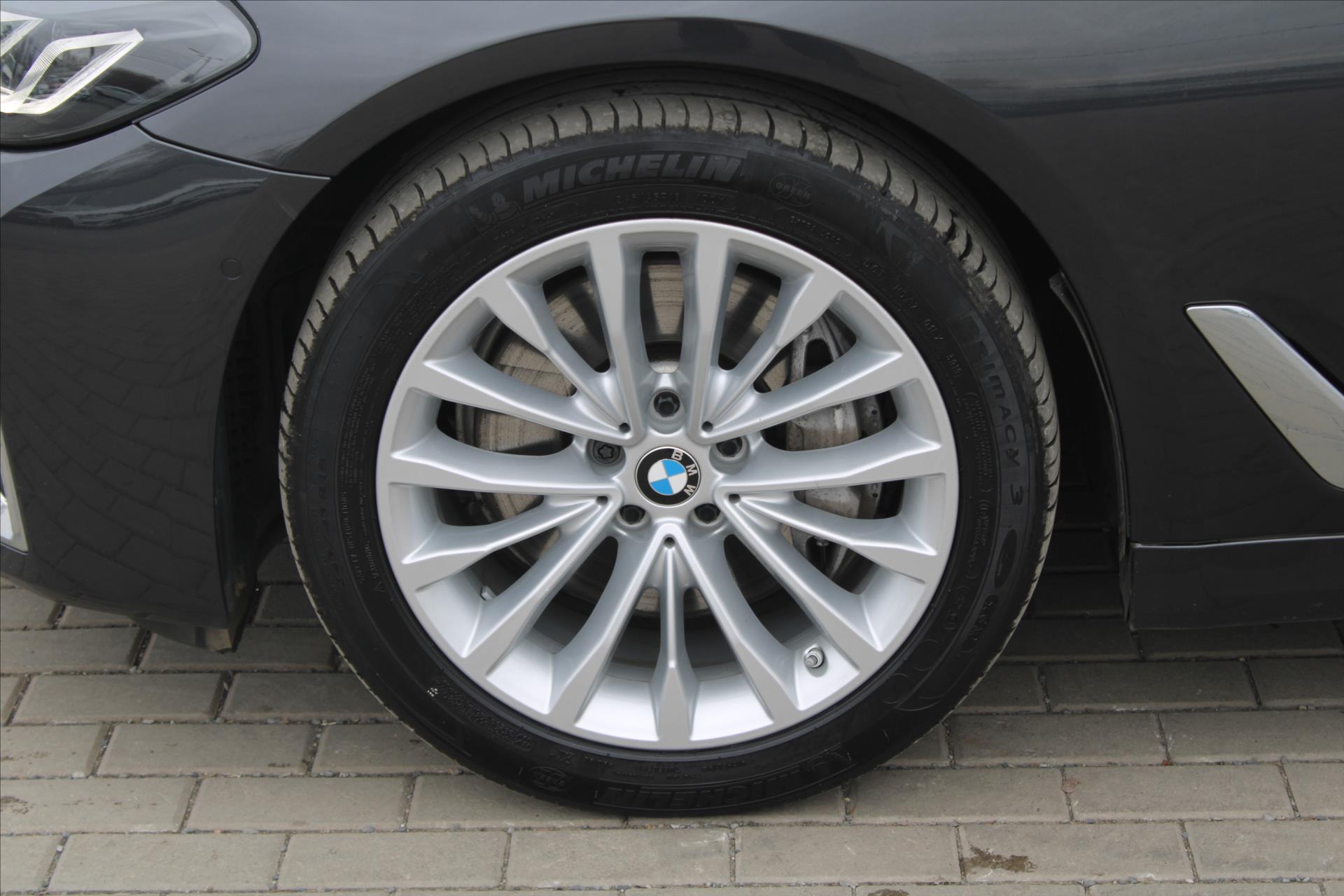 BMW Řada 5