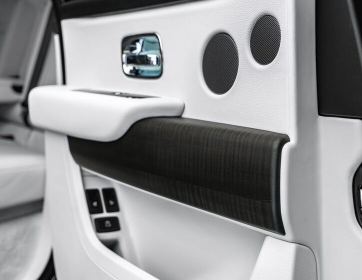 Rolls-Royce Cullinan 26