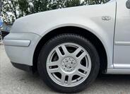Volkswagen Golf 19