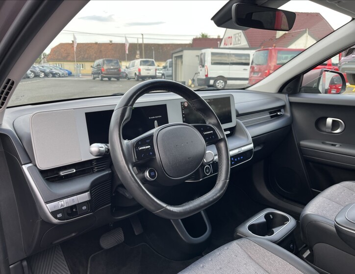 Hyundai IONIQ 20