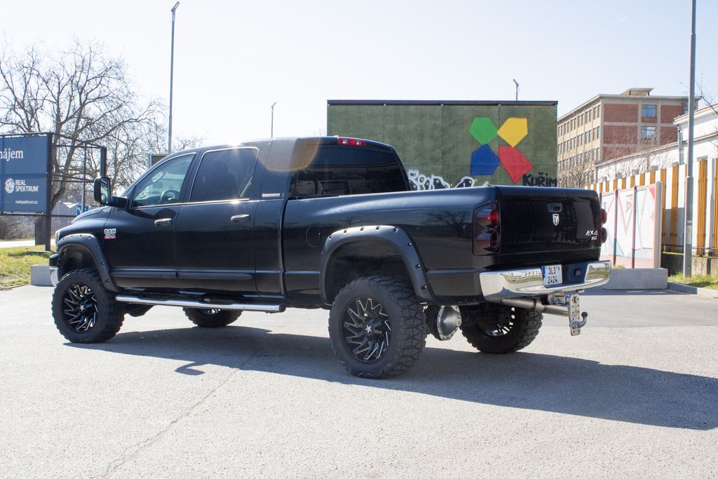 Dodge RAM