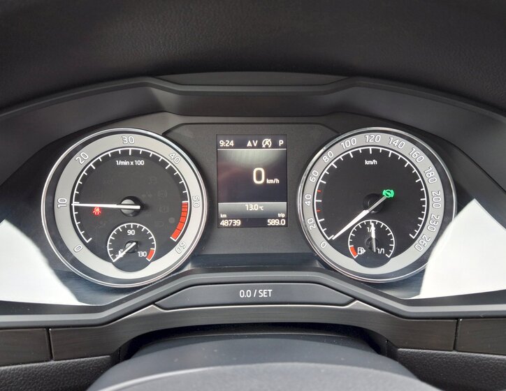 Škoda Superb 17