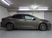 Toyota Corolla 4