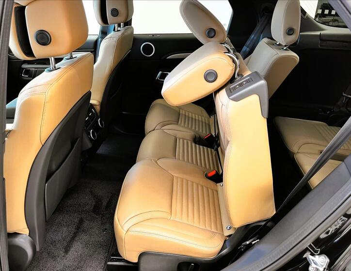 Land Rover Discovery 32