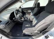 Hyundai i30 4
