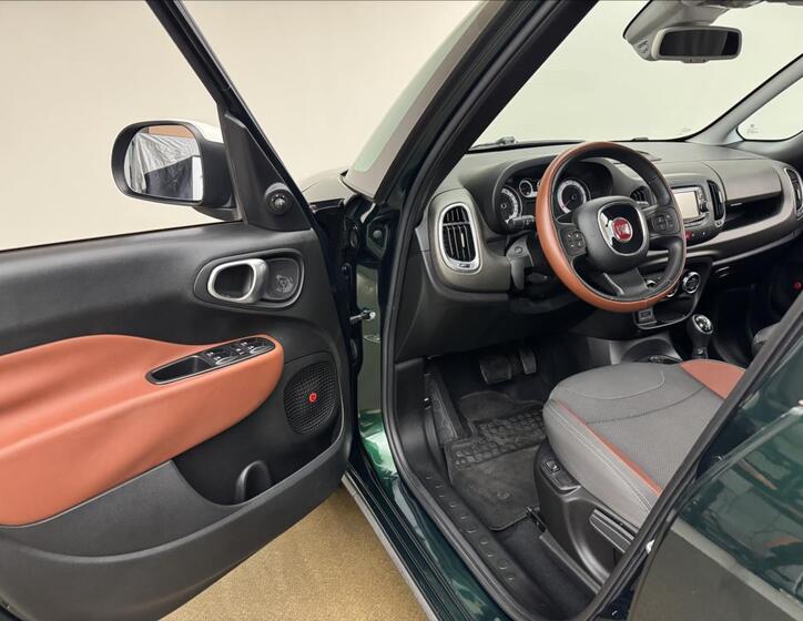 Fiat 500L 19