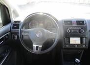 Volkswagen Touran 11