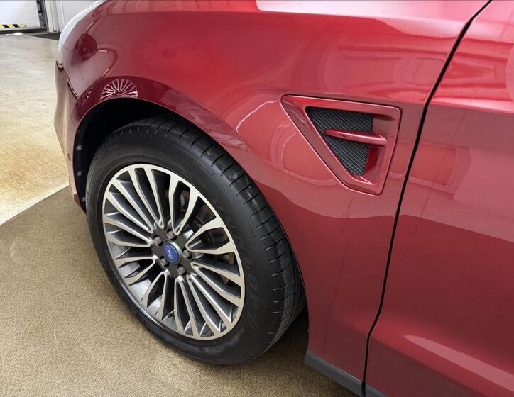 Ford S-MAX 46
