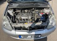 Toyota Yaris 19