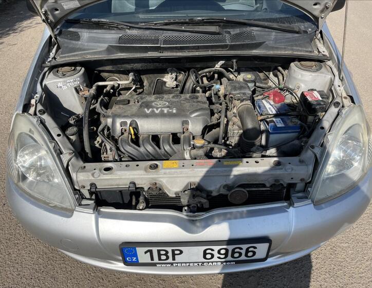 Toyota Yaris 19