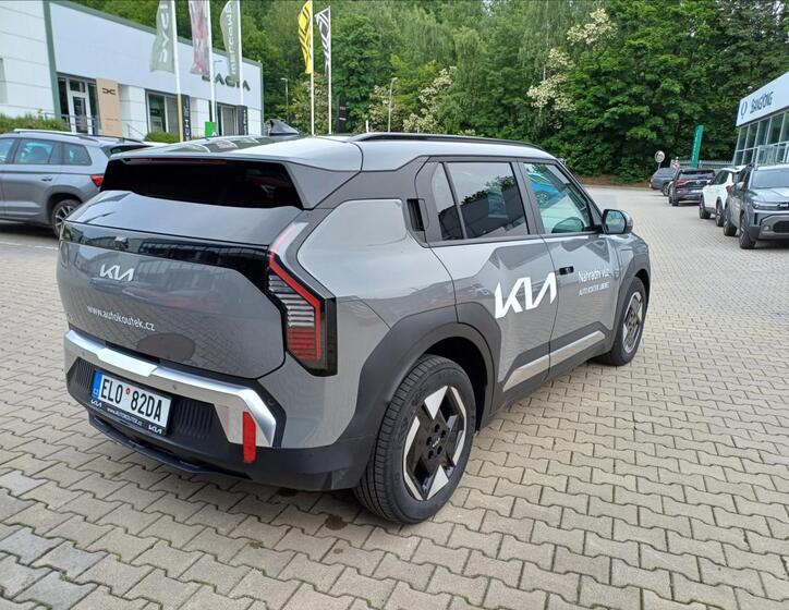 KIA Ostatní 5
