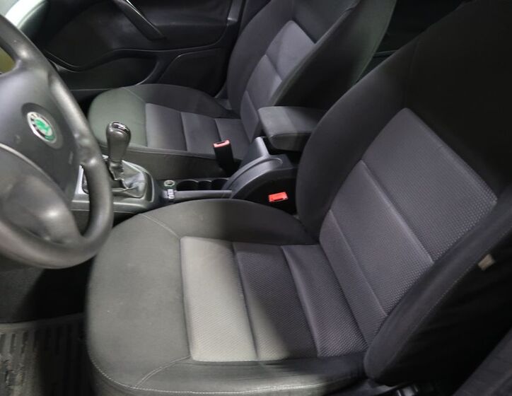 Škoda Octavia 9