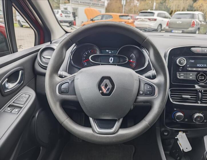 Renault Clio 17