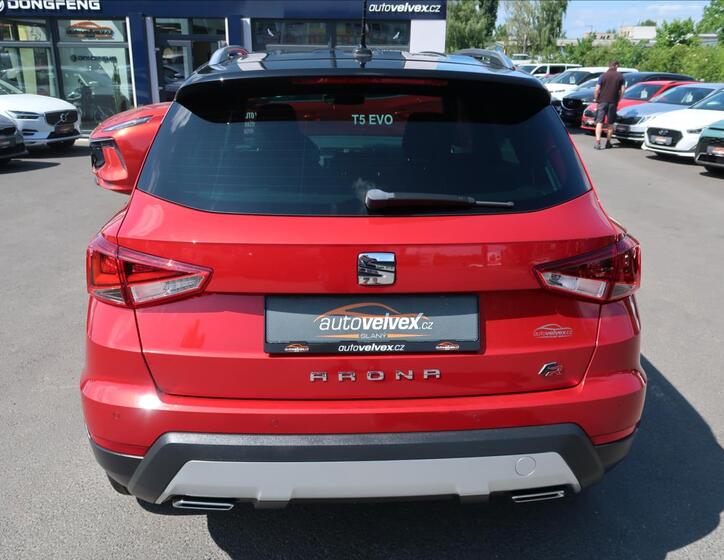 Seat Arona 8
