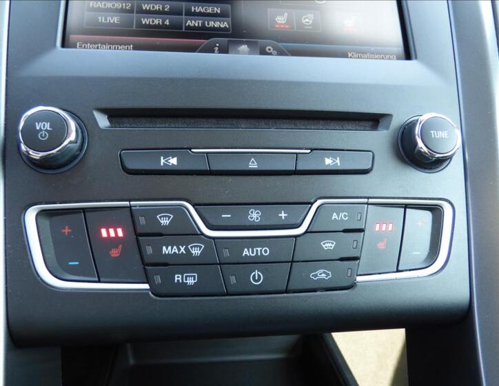 Ford Mondeo 40