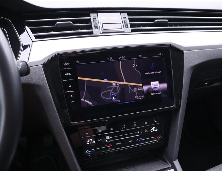 Volkswagen Passat 25