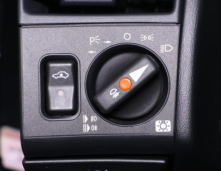 Mercedes-Benz SL 27