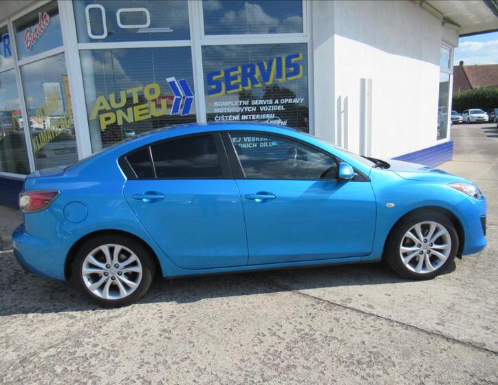 Mazda 3 7