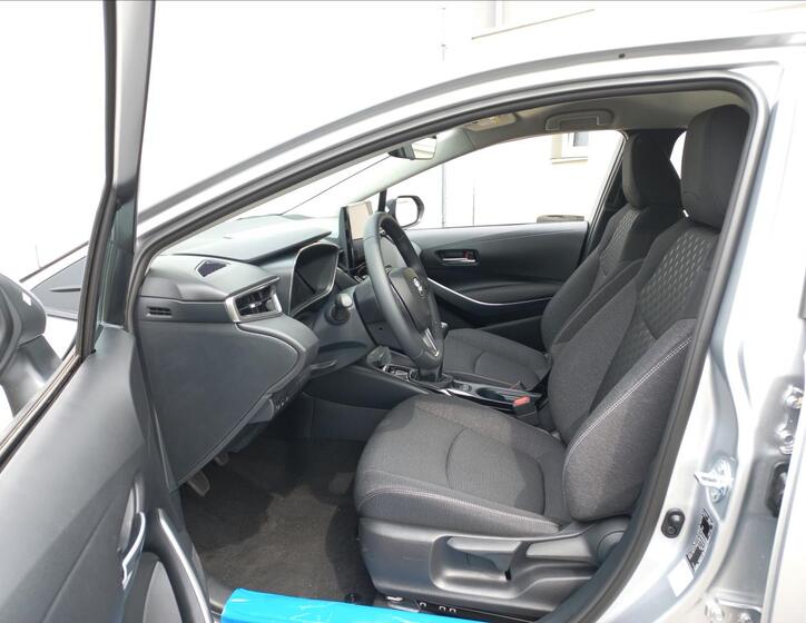 Toyota Corolla 8