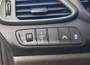 Hyundai i30 27