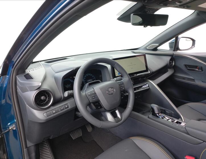 Toyota C-HR 10