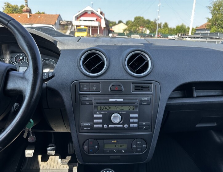 Ford Fusion 19