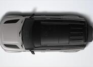 Land Rover Defender 4