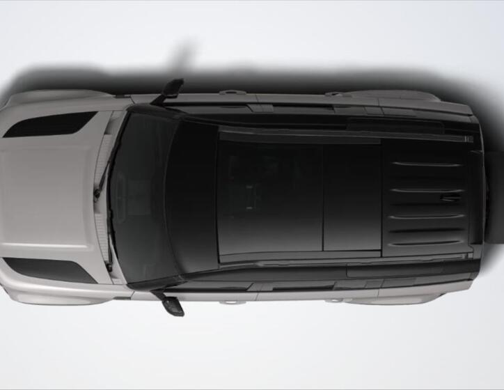 Land Rover Defender 4