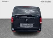 Mercedes-Benz Vito 4