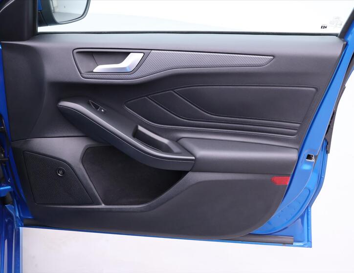 Ford Focus 12