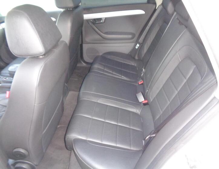 Seat Exeo 12