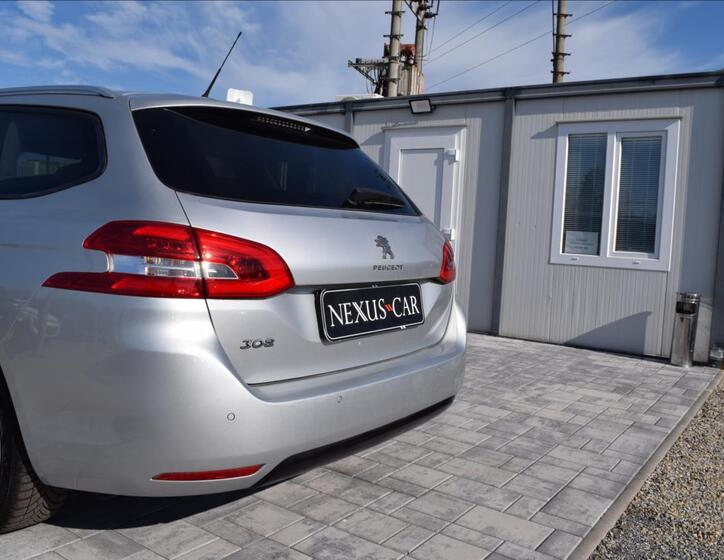 Peugeot 308 12
