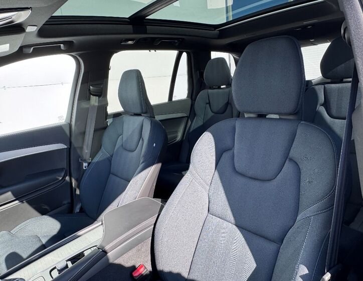 Volvo XC90 19