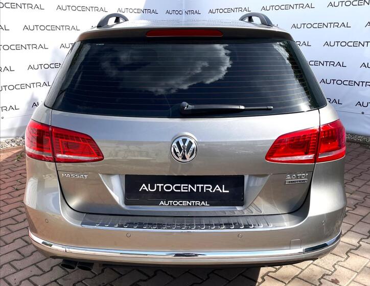 Volkswagen Passat 5