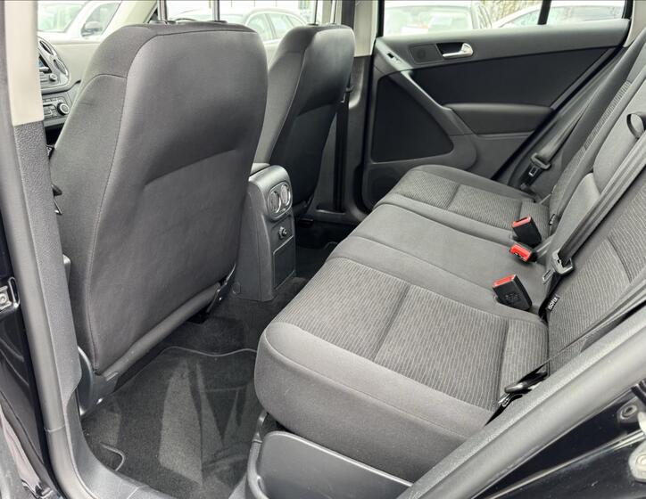 Volkswagen Tiguan 12