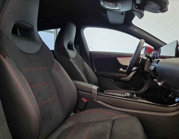 Mercedes-Benz CLA 15