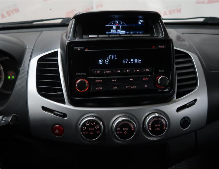 Mitsubishi L200 22