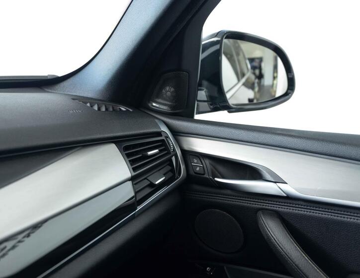 BMW X5 13