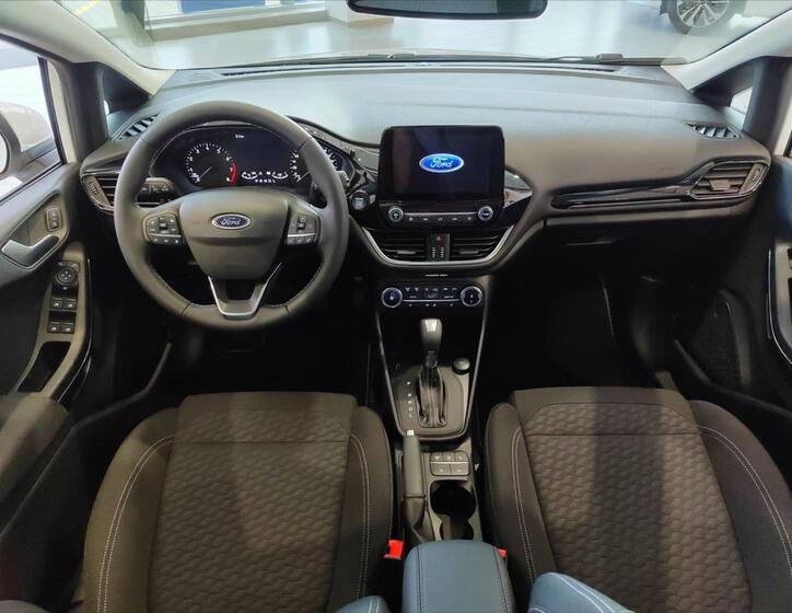 Ford Fiesta 16