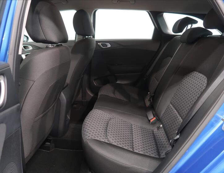 KIA Ceed 14