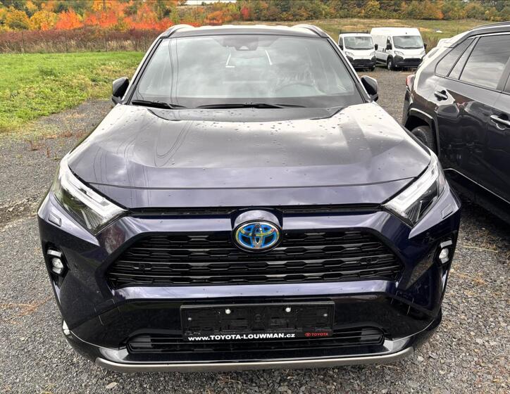 Toyota RAV4 2